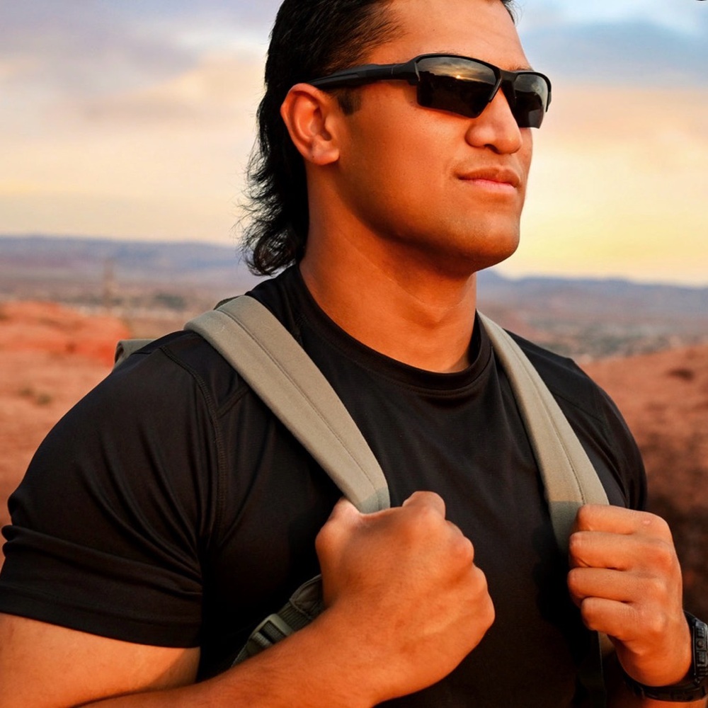 Sleek Black Rectangular Sunglasses for Women NWT - image 2